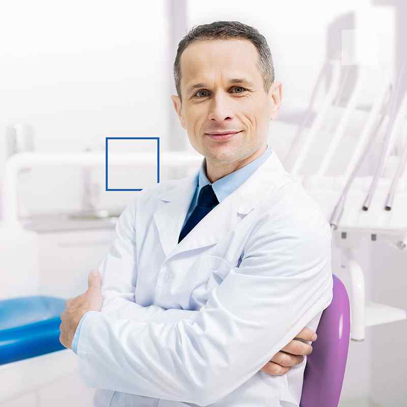 https://khatimdentalcenter.com/wp-content/uploads/2020/01/people-03.jpg